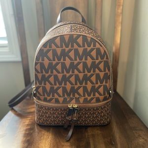 Michael Kors Rhea Medium Backpack